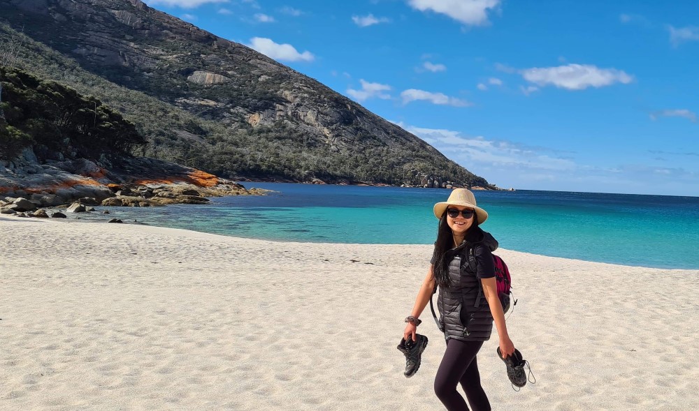 Why you should go to Tas in 2021 | Wineglass Bay Tasmania | Affinity Nurse Photo | Travel Nursing